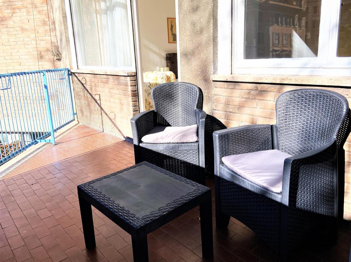Trastevere Boulevard Rome Exterior photo